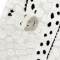 Preview: Kinderzimmer Spielzimmer Teppich mit fröhliche Giraffe Schadstofffrei in beige creme schwarz