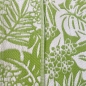 Preview: Pflegeleichter Outdoor-Teppich mit tropischem Design in grün