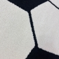 Preview: Runder Fußball-Teppich Weich & Strapazierfähig für Kinderzimmer & Wohnzimmer in schwarz weiß