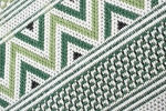 Preview: In- & Outdoor Teppich Sisal Optik Balkon Küche Wohnzimmer Terrasse gestreiftes Zickzack Rauten Diamantenmuster grün sand