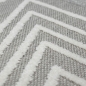 Preview: Sisal In- & Outdoor Teppich modernes 3d Dreiecksmuster abstrakt creme grau