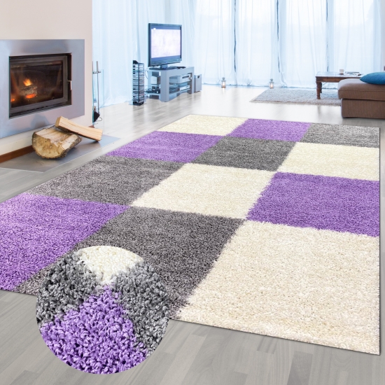 Hochflor Teppich Karo Muster in Flieder, Grau und Creme