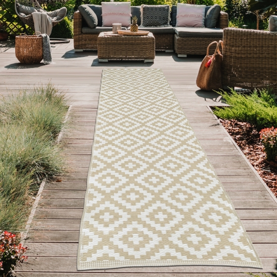 Wendbarer Outdoor-Teppich im Ethno Design in beige