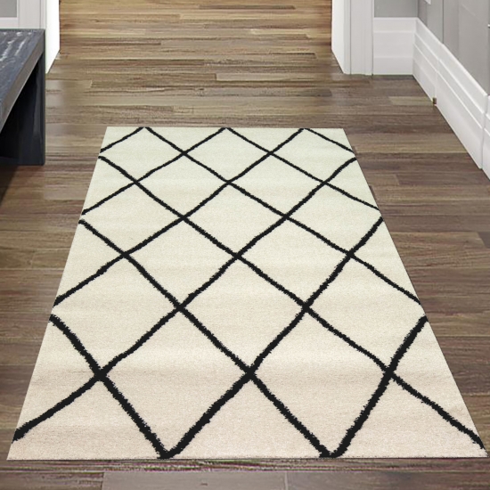 Preview: Teppich Skandinavischer Stil Wohnzimmer Rautenmuster - pflegeleicht - creme schwarz Preview: Teppich Skandinavischer Stil Wohnzimmer Rautenmuster - pflegeleicht - creme schwarz