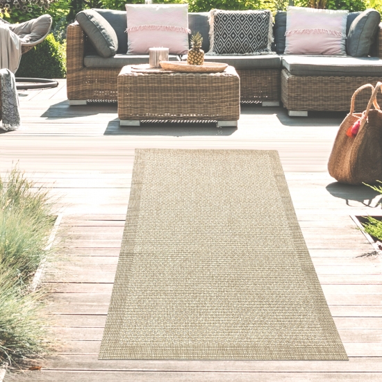 In- und Outdoorteppich Terrassenteppich leicht und langlebig uni in Beige