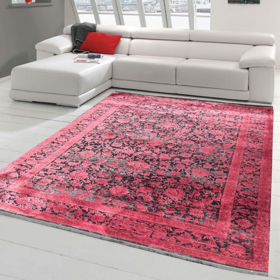 Orientalischer Blumendesign Teppich in Rot