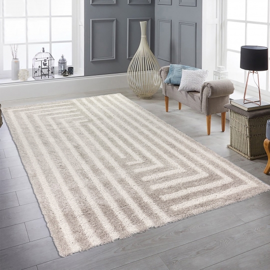 Flauschiger Hochflor-Teppich in Modern & Gemütlich in Beige