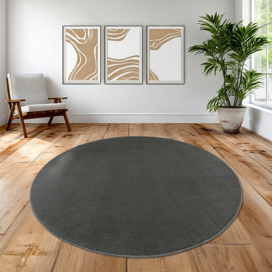 Preview: Anthrazit Teppich stilvoll weich modern pflegeleicht mit elegantem uni Design Preview: Anthrazit Teppich stilvoll weich modern pflegeleicht mit elegantem uni Design