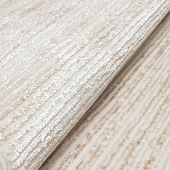 Preview: Dezent gestreifter Teppich • modern eleganter Stil • beige Preview: Dezent gestreifter Teppich • modern eleganter Stil • beige