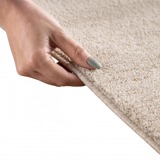 Preview: Moderner Kurzflor Teppich in Creme mit weicher Wolloptik fürs Wohnen