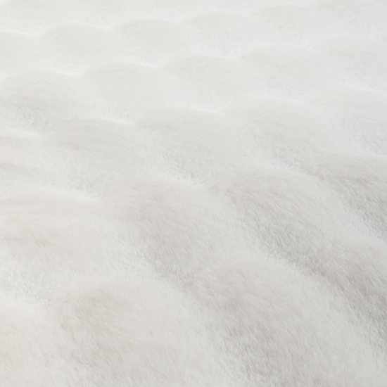 Preview: Teppich Wohnzimmer flauschig weich rutschfest mit Bubbleform in weiß Preview: Teppich Wohnzimmer flauschig weich rutschfest mit Bubbleform in weiß