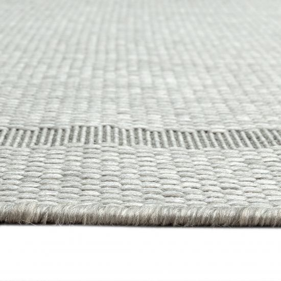 Modern-praktischer Teppich mit Bordüre in grau