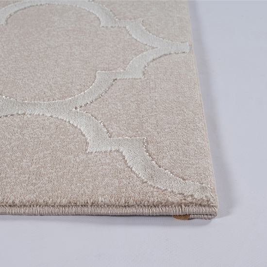 Schlafzimmerteppich mit marokkanischem Muster in beige