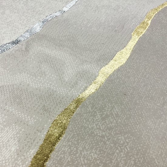 Eleganter Designer Teppich mit Gold Silber Lichteffekt