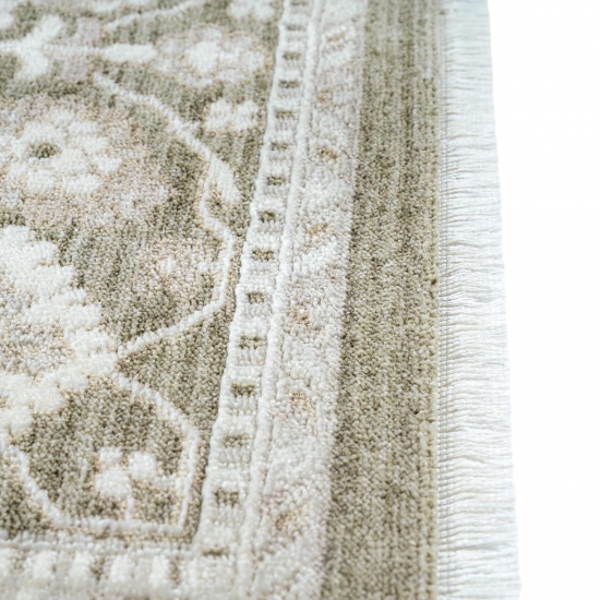 Preview: Teppich Grün Beige Vintage floral elegant weich Wohnzimmer stilvoll