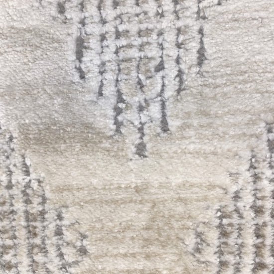 Schlafzimmer Teppich – schlichtes Rautenmuster – in creme