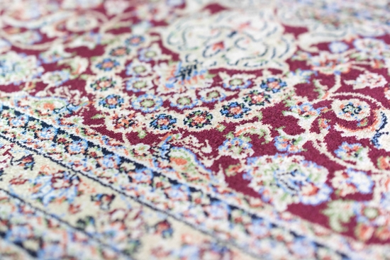 Wollteppich Luxus Teppich Orientteppich mit seidigem Glanz in creme rot blau