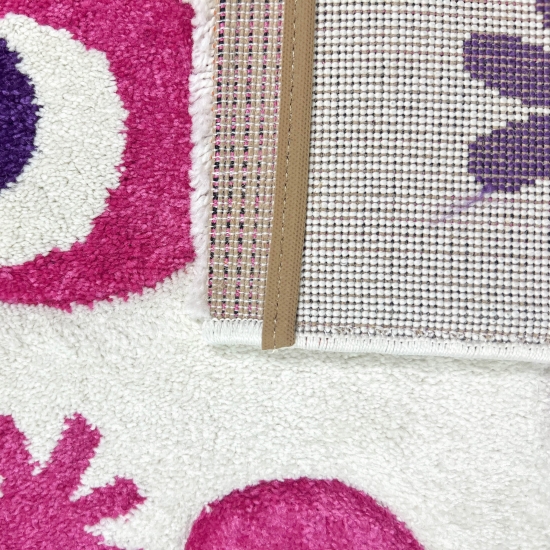 Kinderzimmer-Teppich mit Schmetterlingen in creme pink Läufer