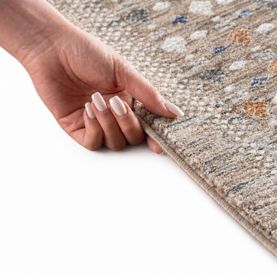 Teppich Dunkelbeige mit Bordürenmuster, Fransen und modernem Design
