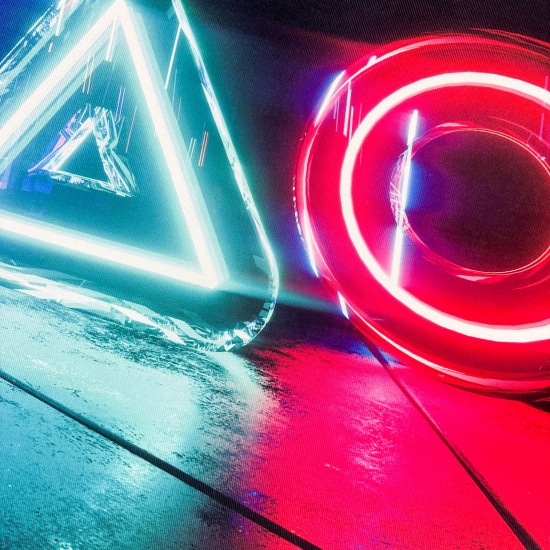 Gamingteppich rutschfest mit Neonfarbenen Symbolen als Muster