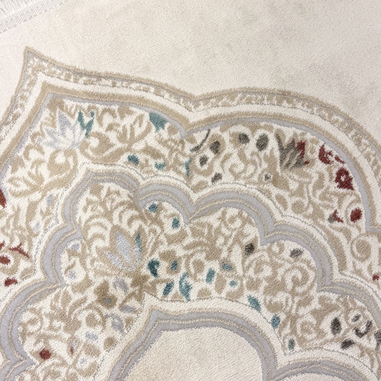 Preview: Gebetsteppich mit Mihrab-Motiv und ornamentaler Verzierung in Creme und Gold
