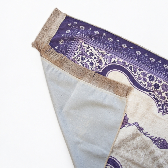 Preview: Gebetsteppich in Lila mit Ornamentmuster, Fransen und Tasche