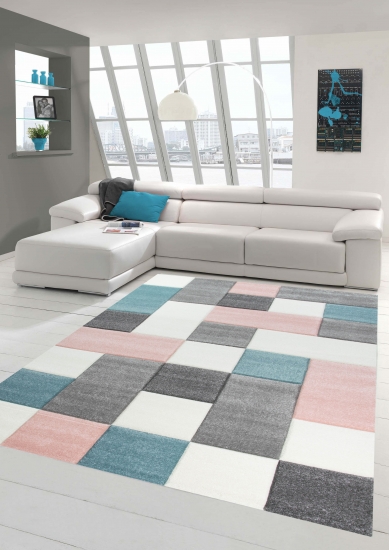 Wohnzimmer Teppich Design mit Karo Muster in Rosa Grau Türkis