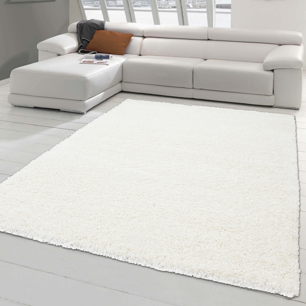 Flauschiger Shaggy Teppich in creme