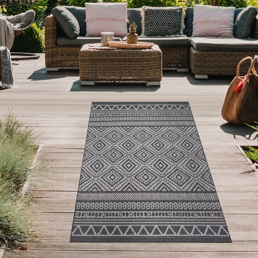 In- & Outdoorteppich in modernem Boho-Design und Geometrischen Mustern in Anthrazit Creme