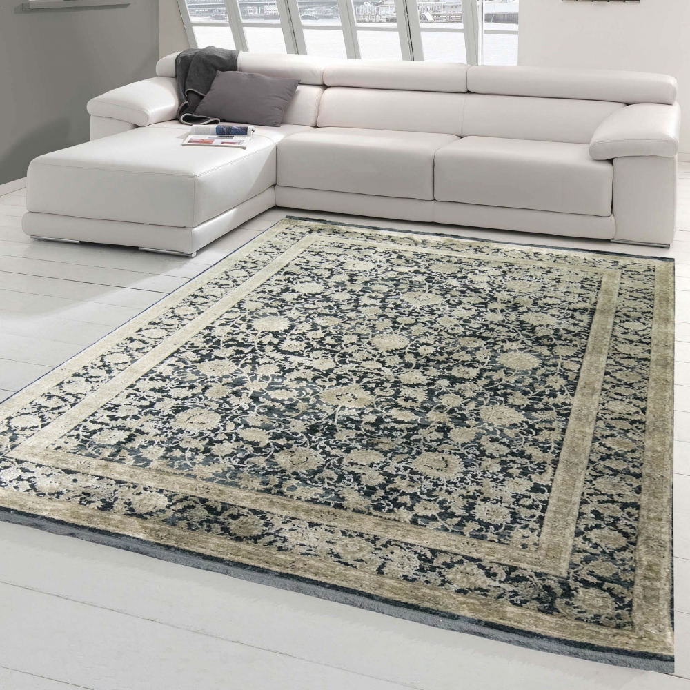 Orientalischer Blumendesign Teppich in Beige