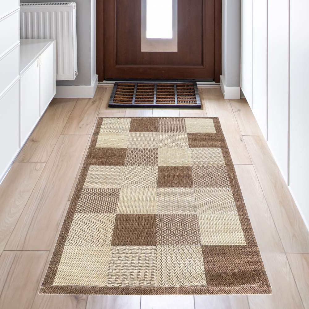 Outdoor und Küchen Teppich: Beige-brauner Teppich für den perfekten Innen- und Außenraum