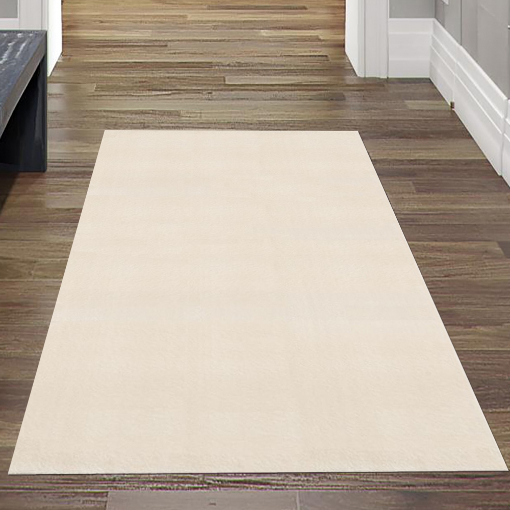 Teppich Beige mit weicher Oberfläche und rutschhemmendem Rücken