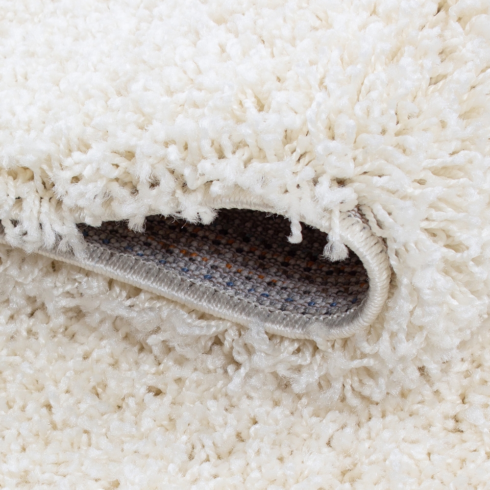 Shaggy Teppich in Creme für Wohnzimmer und Schlafzimmer – kuschelig weich und stilvoll Shaggy Teppich in Creme für Wohnzimmer und Schlafzimmer – kuschelig weich und stilvoll