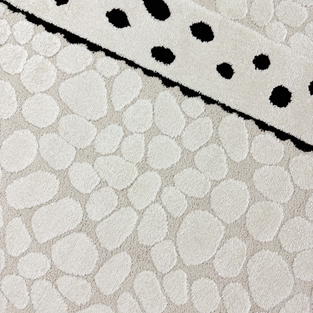 Kinderzimmer Spielzimmer Teppich mit fröhliche Giraffe Schadstofffrei in beige creme schwarz