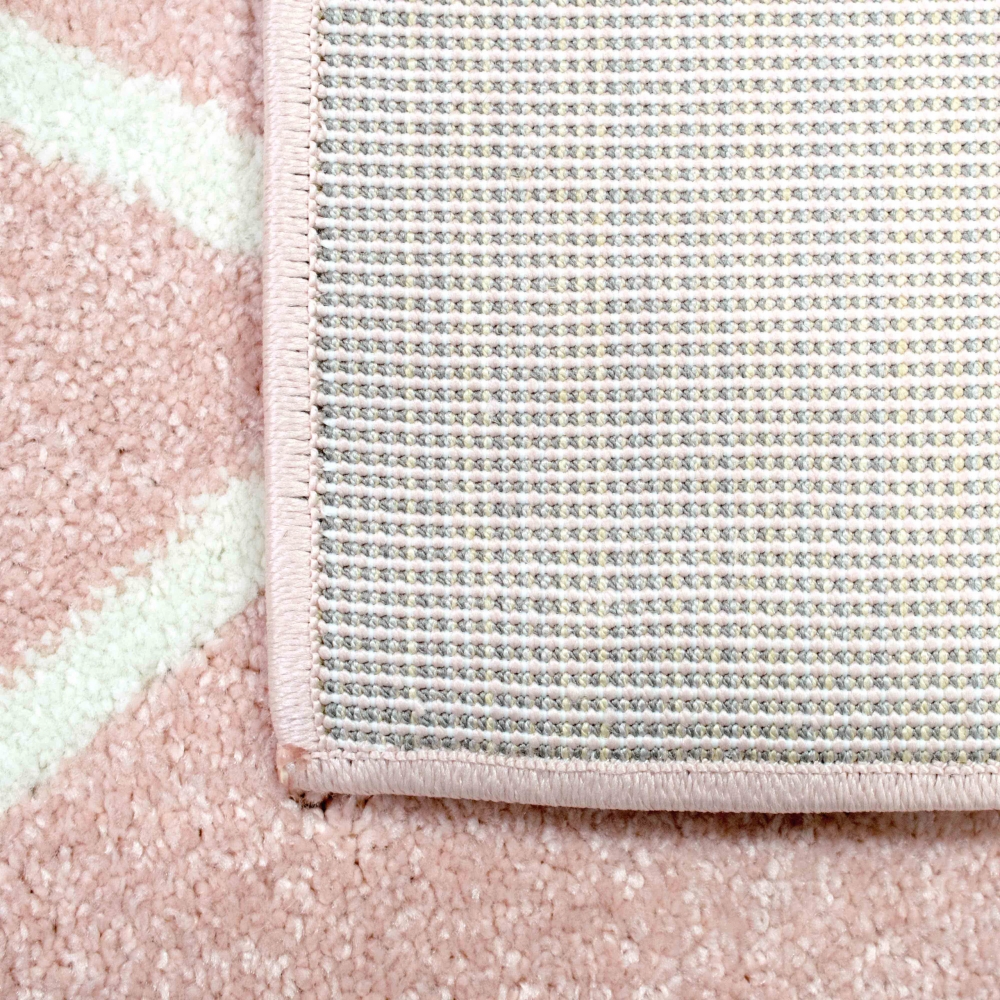 Teppich Skandinavischer Stil Wohnzimmer Rautenmuster - pflegeleicht - rosa creme weiß