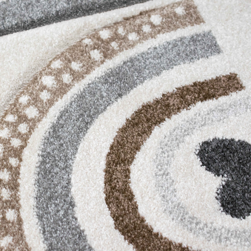 Kinderzimmer Teppich Spielteppich Regenbogen Punkte Herzchen Design in Grau Creme