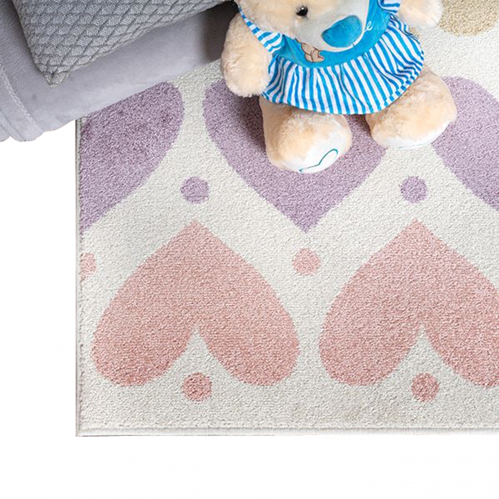 Kinderzimmerteppich mit Herzmuster – weich und verspielt