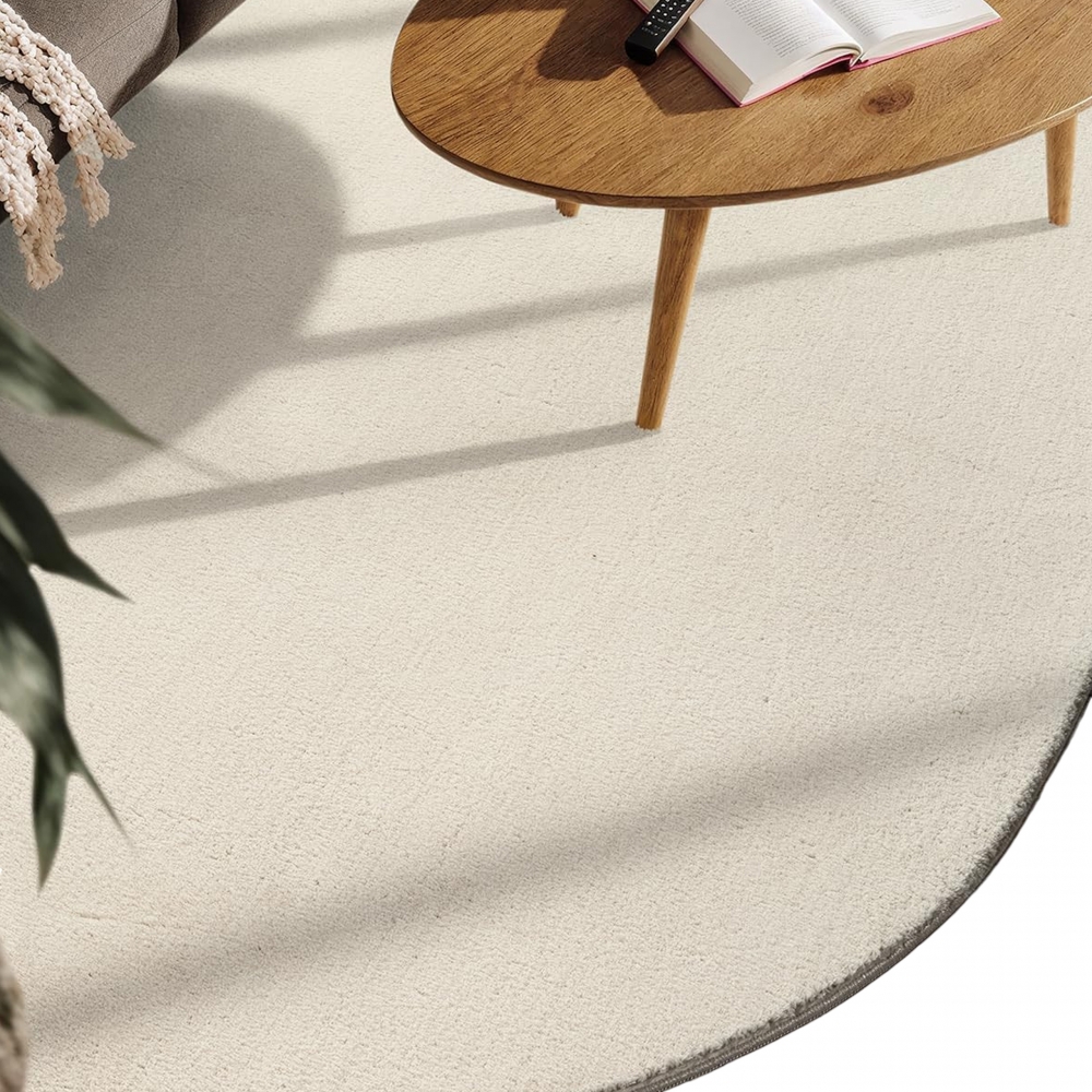 Teppich Shape in moderner Freiform flauschig weich Beige
