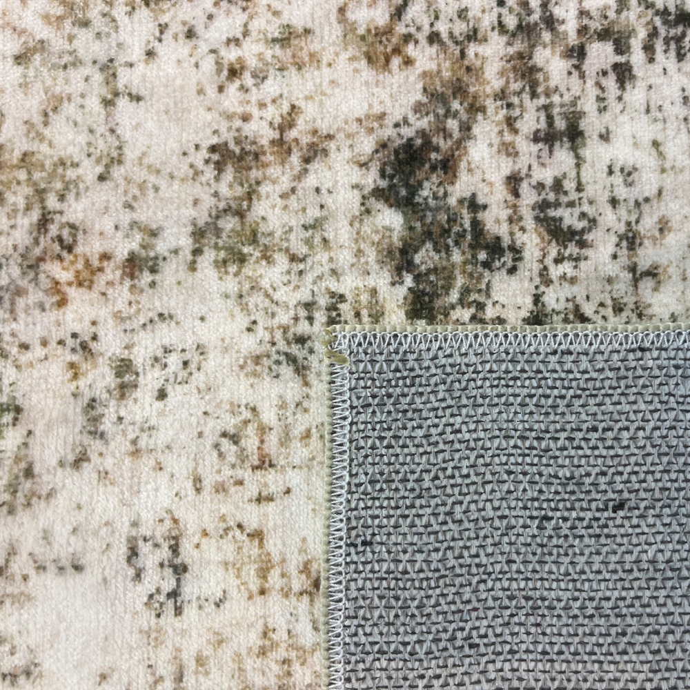 Beiger Teppich mit Vintage-Medaillon und floralen Details für Wohnräume