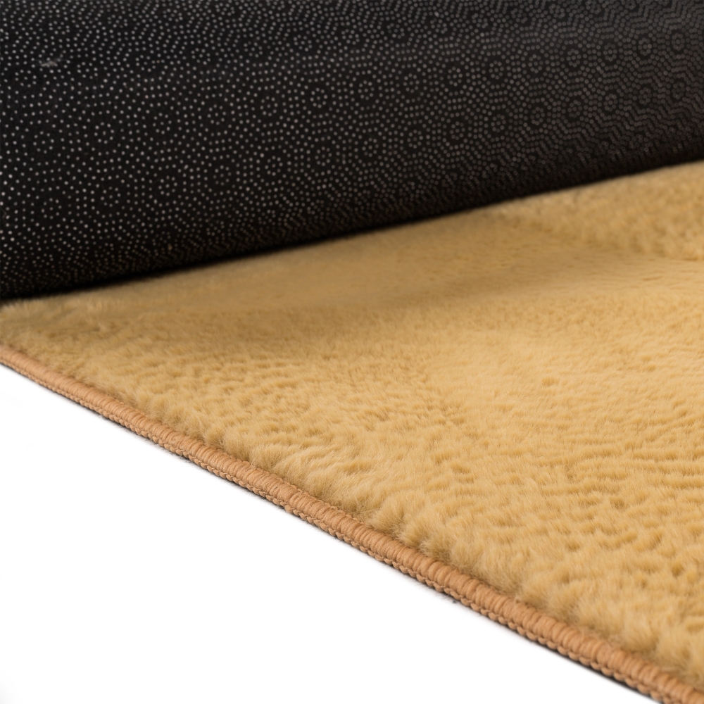 Teppich gold samtig weich Hasenfell-Optik mit sanftem Glanz