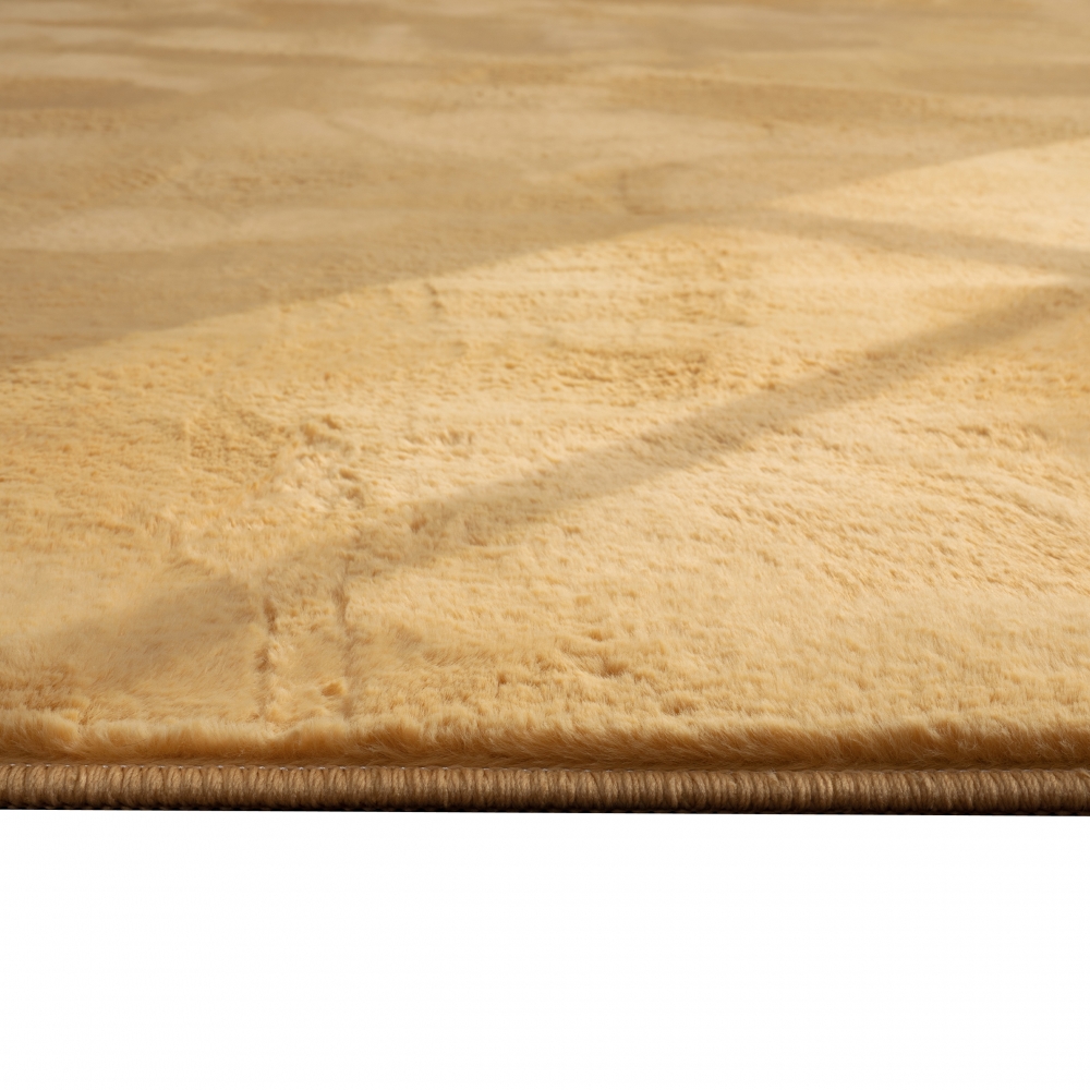 Teppich gold samtig weich Hasenfell-Optik mit sanftem Glanz