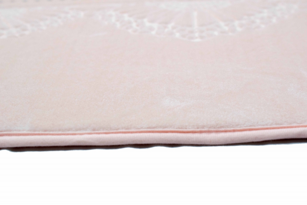 Tagesdecke Bettüberwurf Decke mit Ornamenten in Pastell Rosa